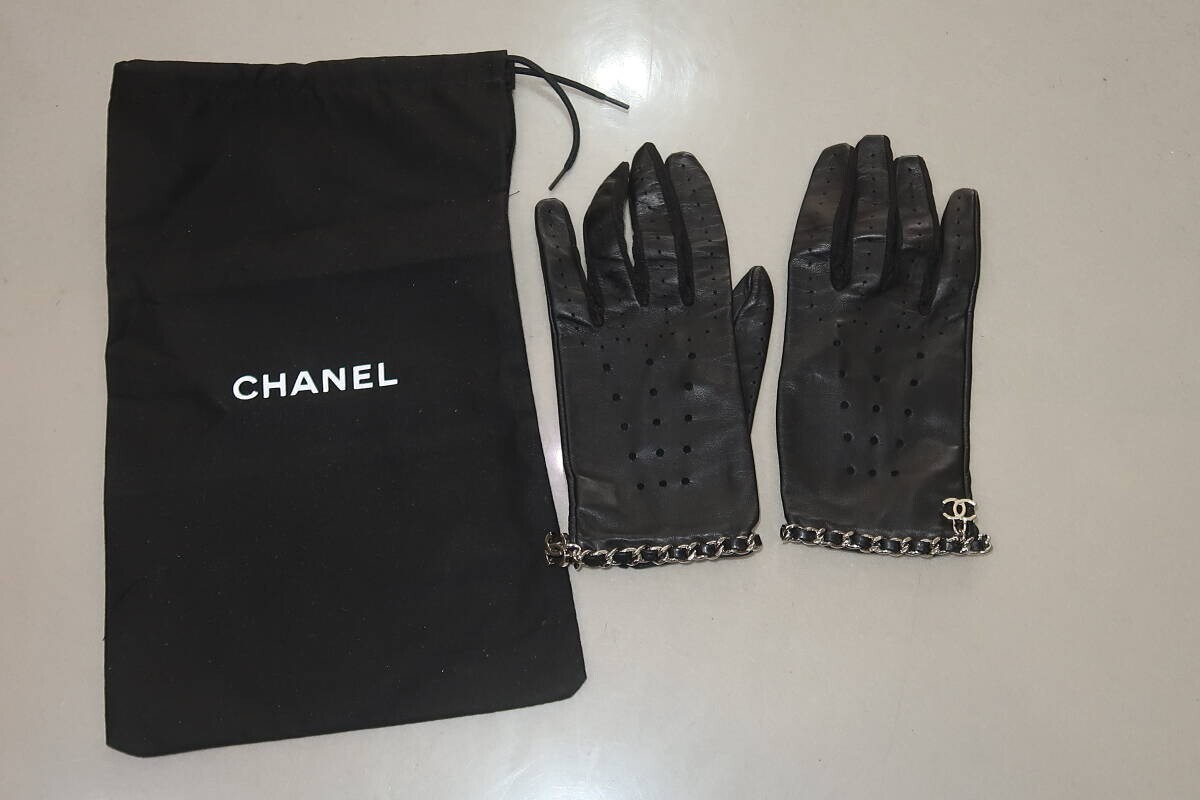 CHANEL Leather Gloves 7 1/2 Vintage Rare Black | eBay