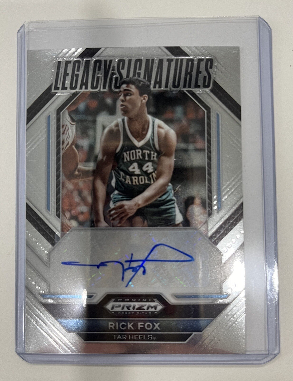 2023-24 Panini Prizm Draft Picks Legacy Signatures Hyper Rick Fox #LS-FOX Auto