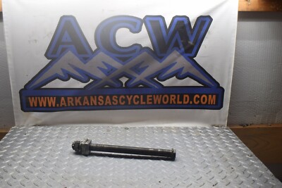 B3-12 99 KAWASAKI ZX6R ZX 6 ZX6 R REAR AXLE WITH SPACERS