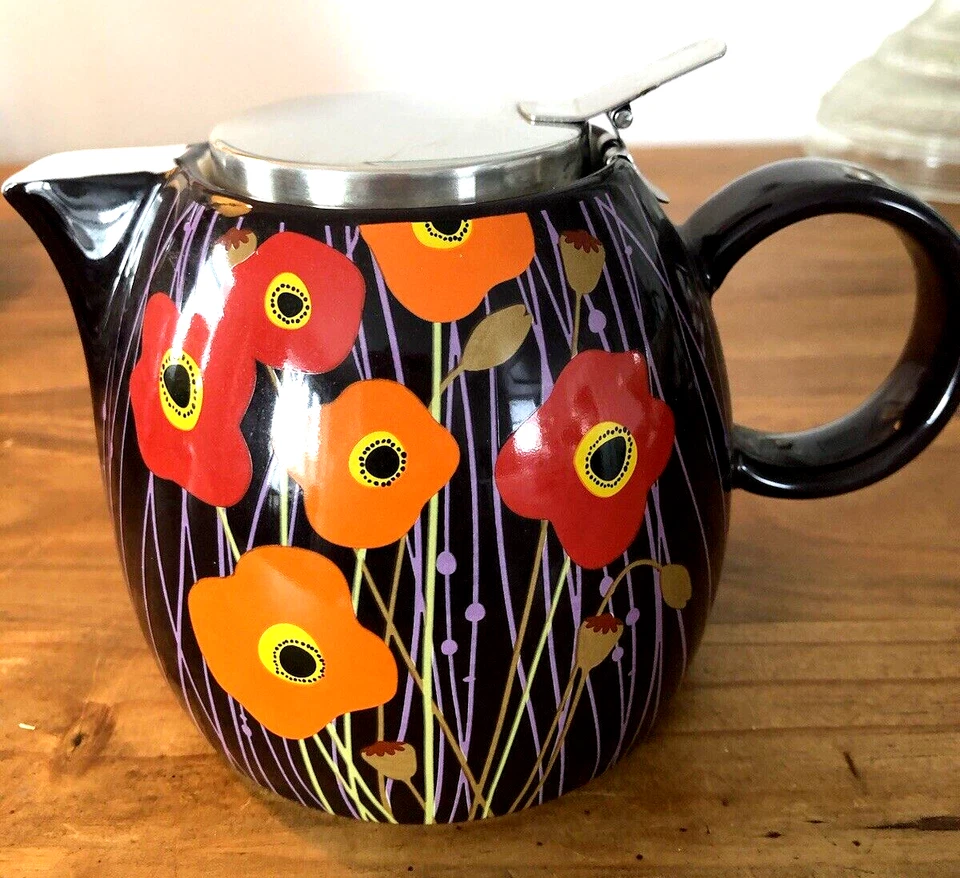 Vintage Poppy Design Tea Forte 24oz PUGG Teapot W/Stainless Steel Attached Lid - Image 2 of 4