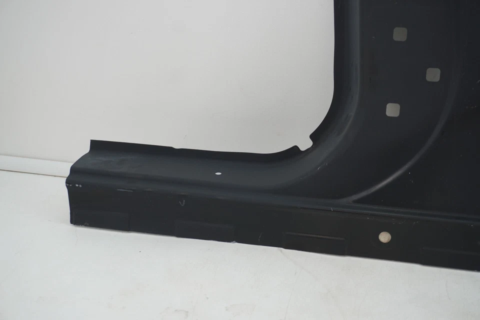 Panel basculante derecho Mercedes-Benz GLS 450 GLS 550 GLS 63AMG 2018-2019 A1666371000 Foto 2 de 4