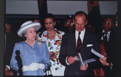 HRH QUEEN ELIZABETH II & PRINCE PHILIP 35mm Werbedias x5