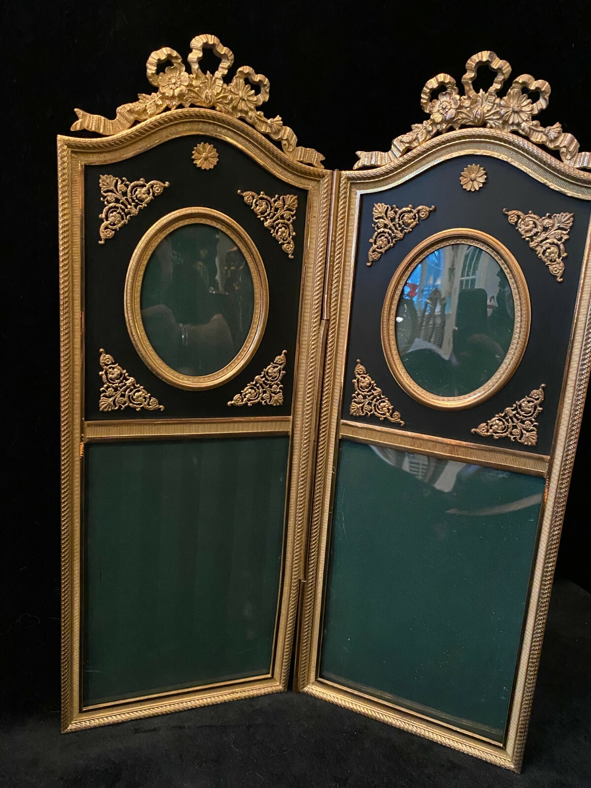 Picture 1 of 12