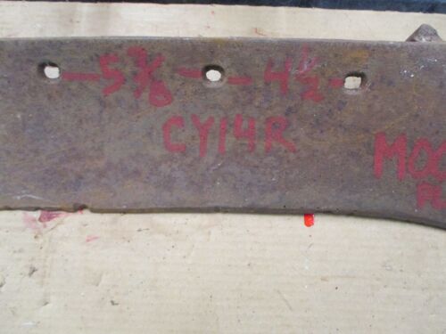 MOORE PLOW COMPANY #CY14RREPLACEMENT PLOW POINT/SHARE (#81) - Picture 5 of 9