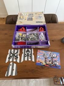 Lego System Set 6289 Red Beard Runner inc Box, Instructions, Inlay 90s