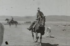GREAT AMERICAN DEPRESSION ERA WESTERN COWBOYS WEST 8MM HOME Movie Film Reel C560