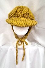 Vintage Dark Yellow Acrylic Wool Yarn Crochet Newsboy Hat Ear Flaps Tie Italy
