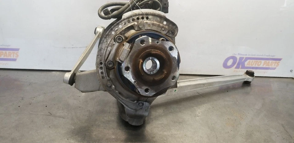 15 PORSCHE CAYMAN S 981 INDEPENDENT SUSPENSION ASSEMBLY REAR RIGHT PASSENGER - Image 3 of 4