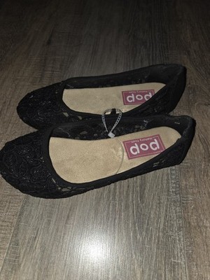 Pop Mannor Womens Closed Toe Ballet Flats size 6