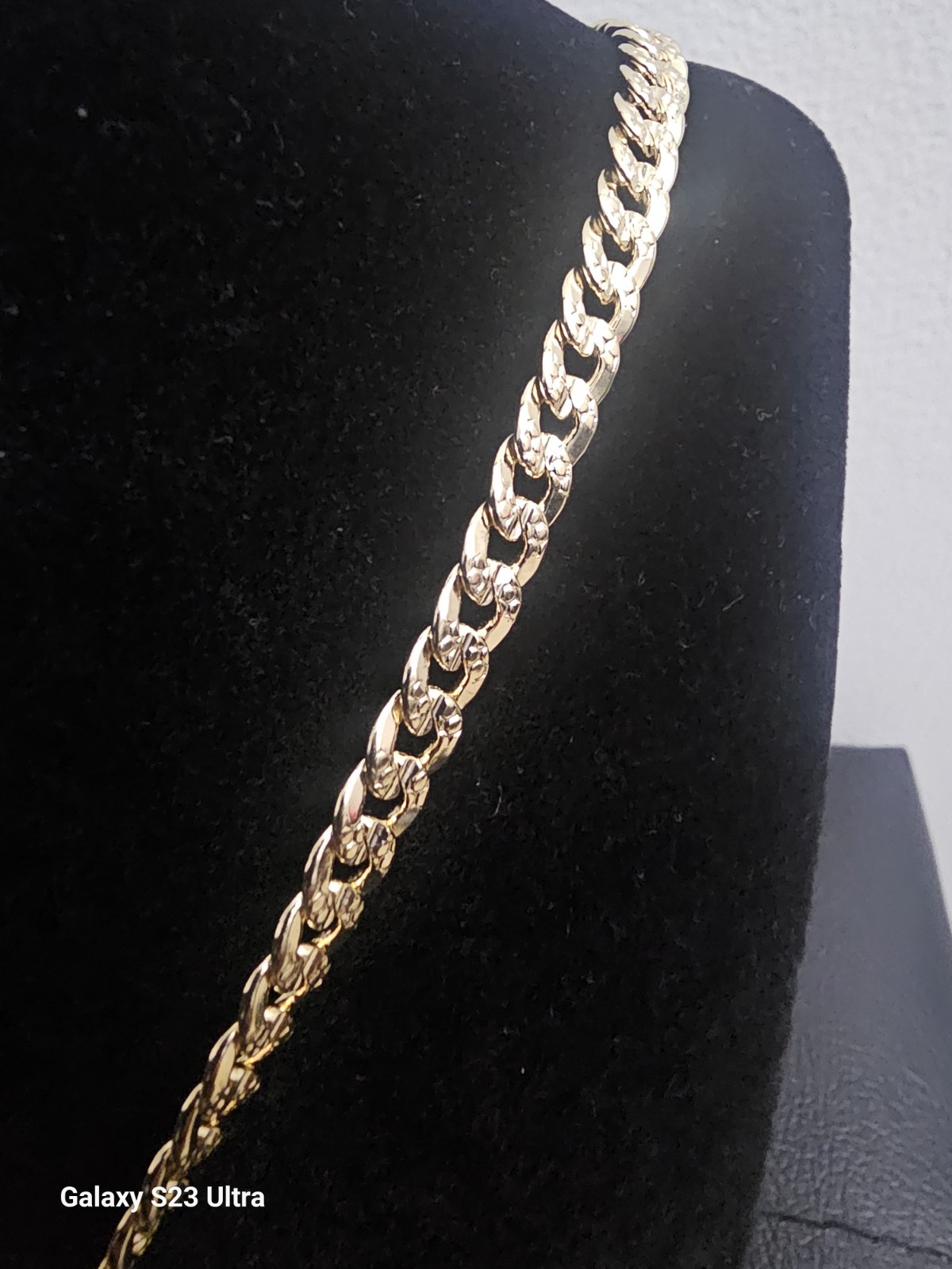 18k Gold-Plated brass-7.3mm nugget Cuban Link Chain w/LARGE CZs Cross Pendant image 2