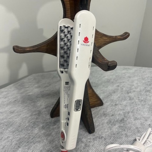 Voloom Hair Volumizing Iron 1 1/2" Pearl White Model OIPW15 - Tested & Working!