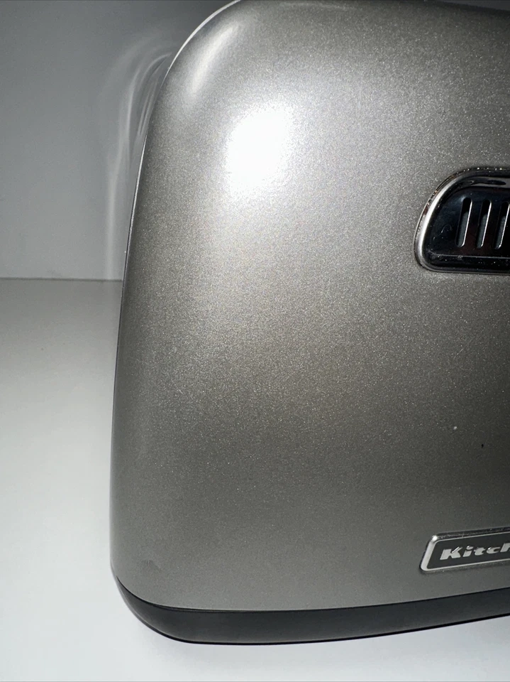 KitchenAid KMT4115CU 4-slice Toaster Works Great - Read Description - Image 4 of 4