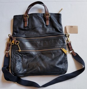 Fossil Explorer Crossbody Handbags 