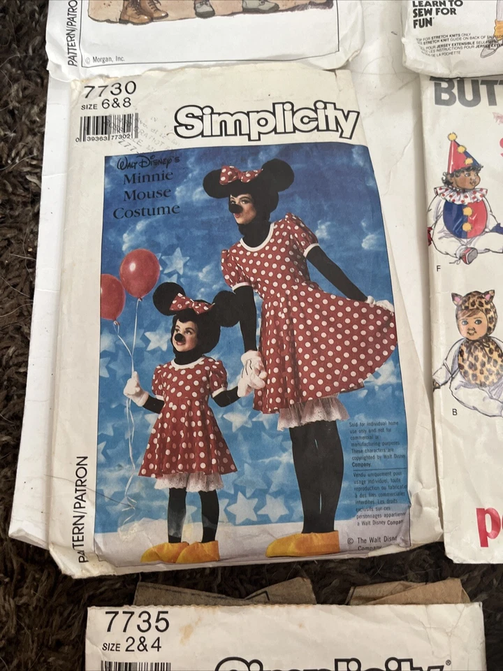 Simplicity Halloween Sewing Patterns Lot Pre Owned - Image 4 of 4
