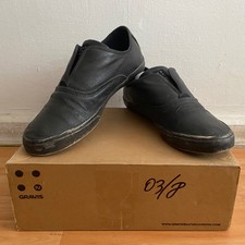 gravis dylan slip on