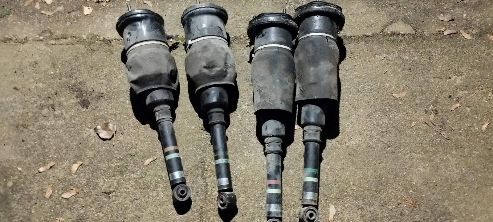 LEXUS LS430 AIR SHOCK ABSORBERS SUSPENSION 20012006 SET eBay