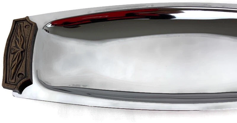 VTG Sculptura by Kromex Bread and Roll Tray with Faux Walnut Handles New in Box - Image 3 of 4