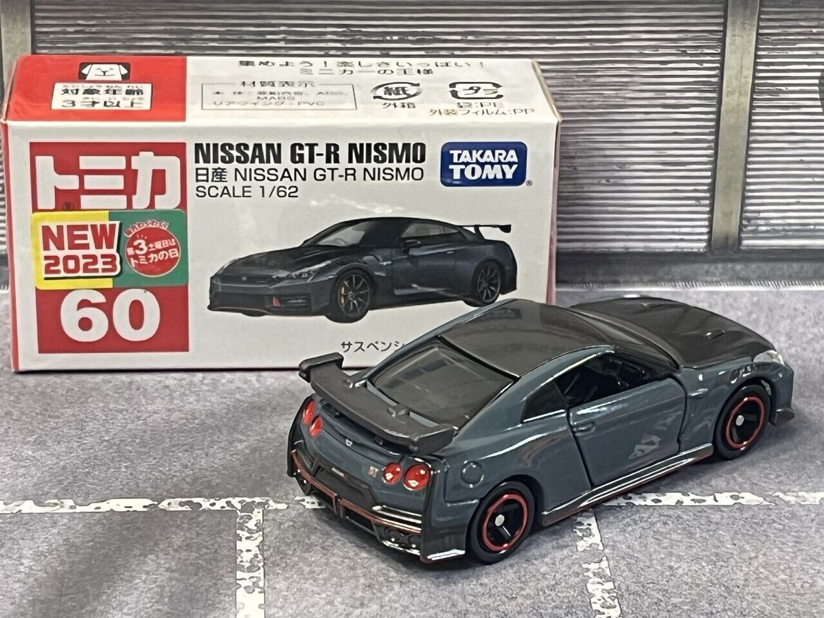 タカラトミー NISSAN GT-R NISMO 1/62 nissan gtr r35 nismo spec price rare 1:62 Tomica super