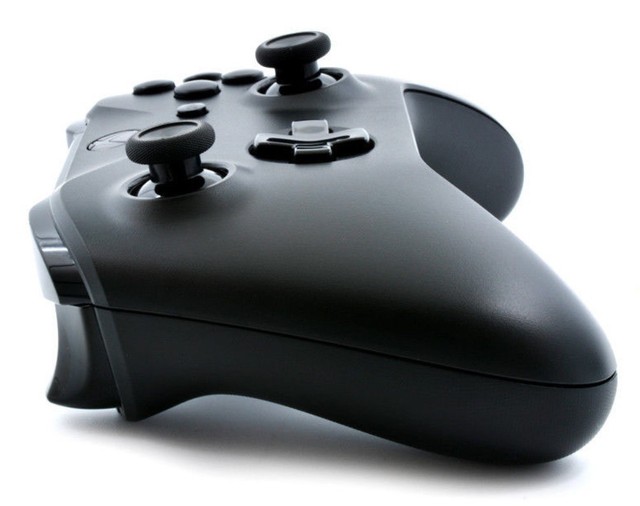 BLACK OUT 5000+ Modded Xbox One Controller for All Shooter Games