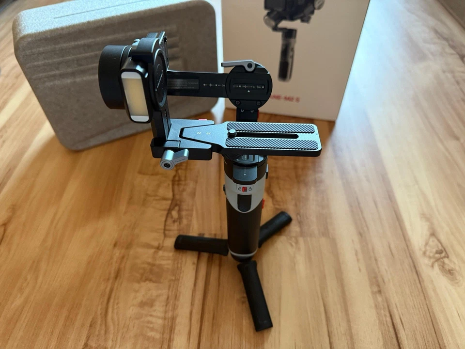 Zhiyun M2S Gimbal 3-Achsen Stabilisierung für Kamera Smartphone - Bild 2 von 4