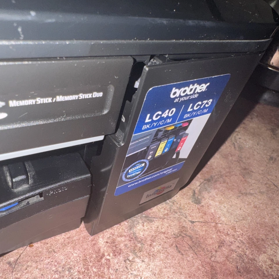 Brother DCP-J925DW WiFi Inkjet Printer (no black cartridge) - Image 3 of 4