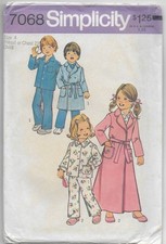 Vintage 1970s Simplicity Pattern 7068 Child's ROBE & PAJAMAS Boy or Girl size 4