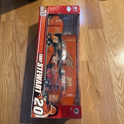 Tony Stewart #20 NASCAR Hauler Tin Set 1:64 scale Winners Circle #64633 LN New!