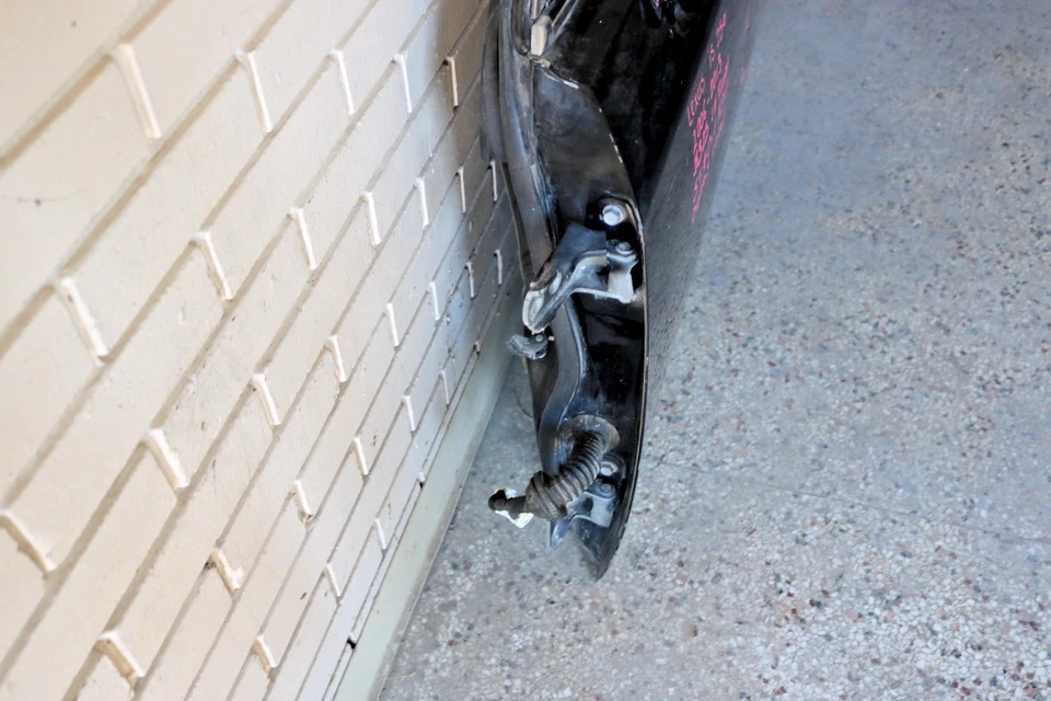 2006 2013 LEXUS IS250 LEFT SIDE FRONT DOOR SHELL OEM Foto 4 de 4