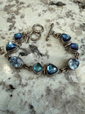 Wunderschönes Armband Sarda Sterlingsilber und blauen Edelsteinen!