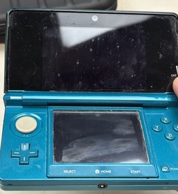 Nintendo 3DS Console Aqua Blue w/ Dock & Accessories - USA Seller