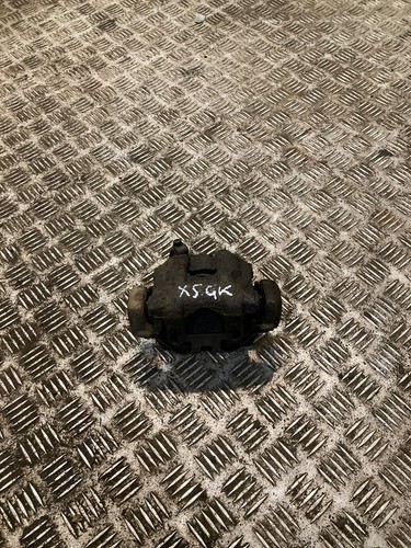 BMW X5 E53 Hinterer Linker Bremszylinder 6768443