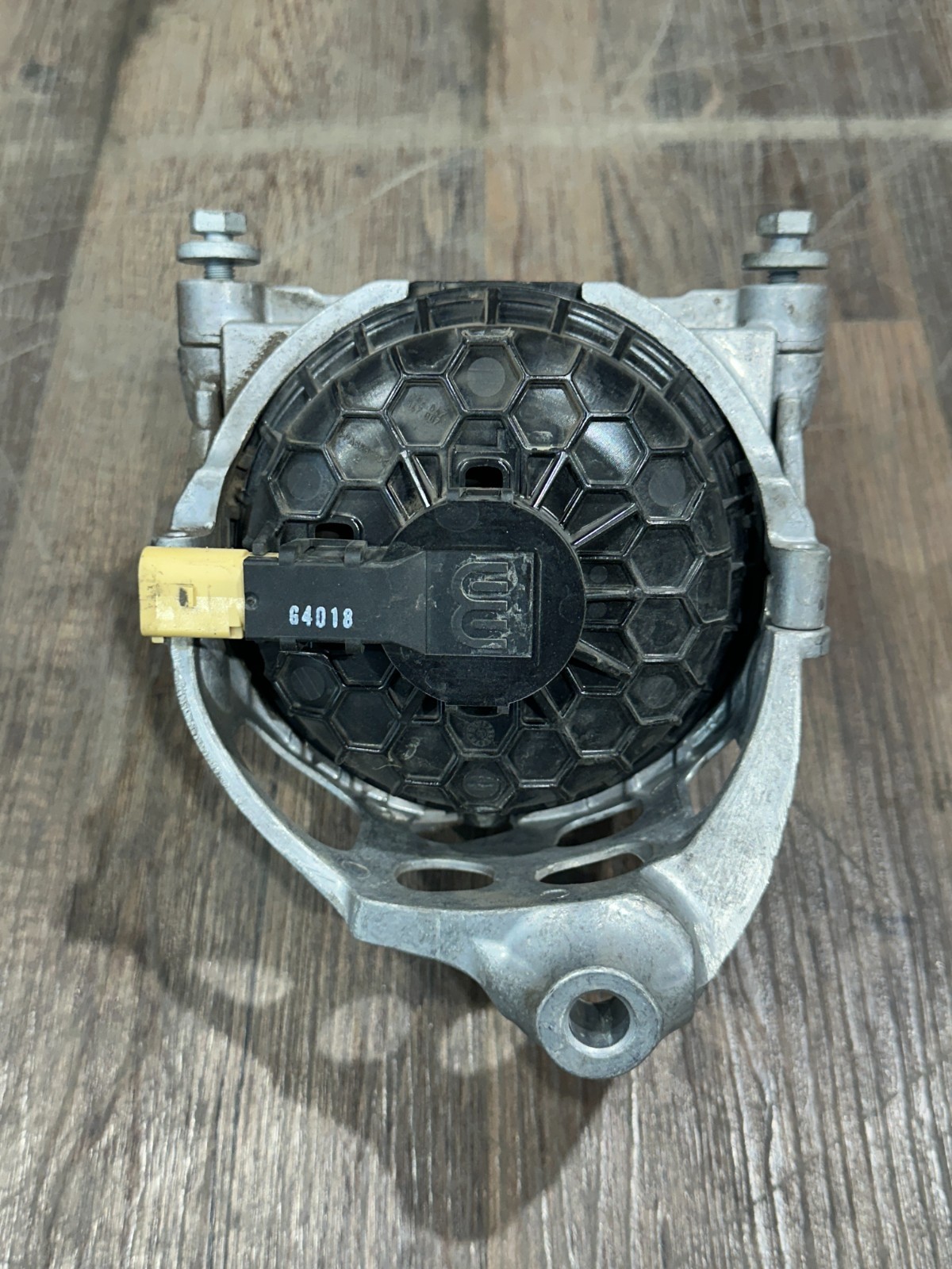 2018-2024 LAMBORGHINI URUS LEFT ENGINE MOTOR MOUNT OEM