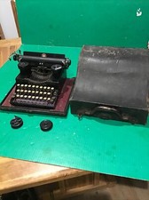Vintage National Typewriter Portable No 3 & Case working (has bad roller) thumbnail
