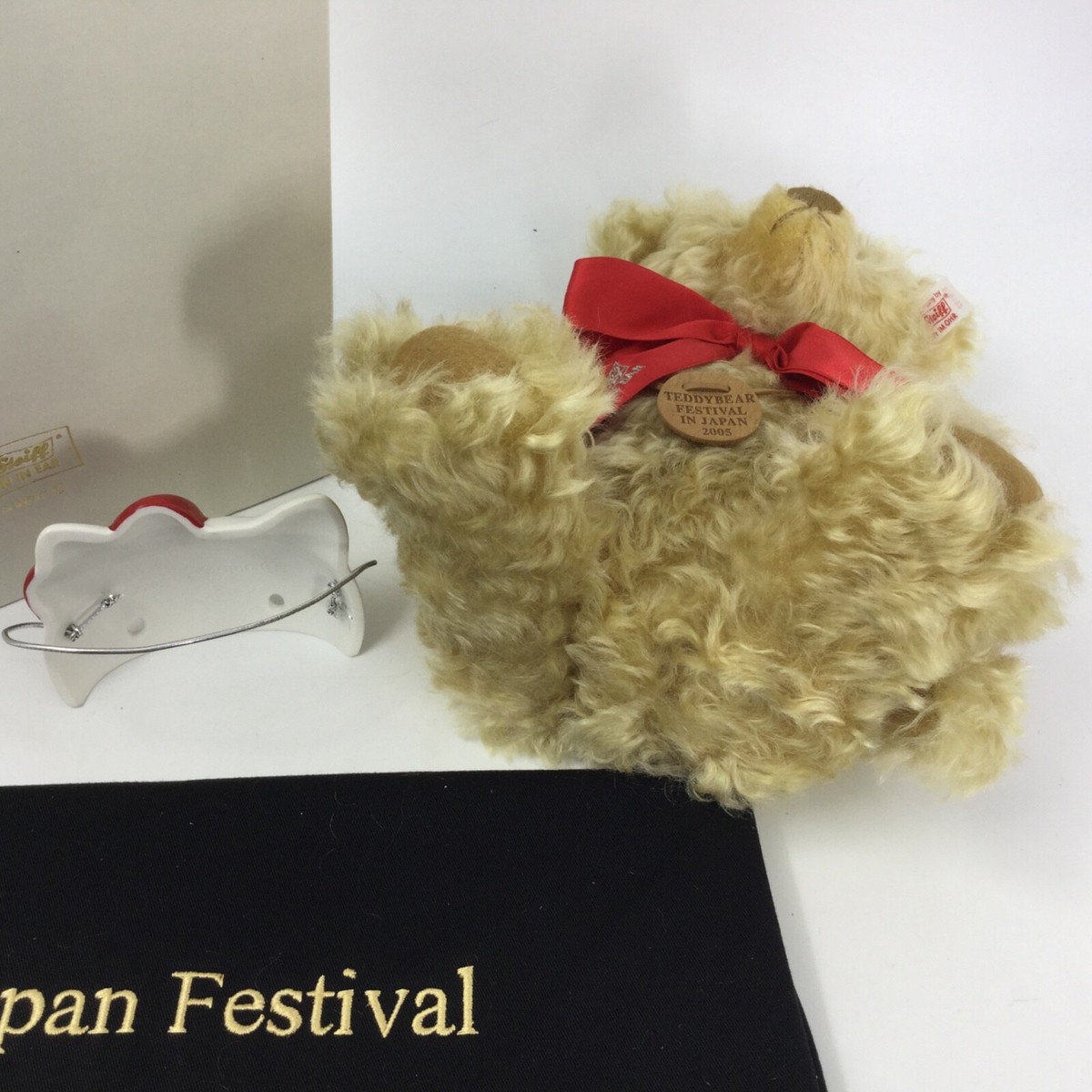Steiff Hello Kitty Japan Festival 2005 Bear w Red Ribbon & Kitty