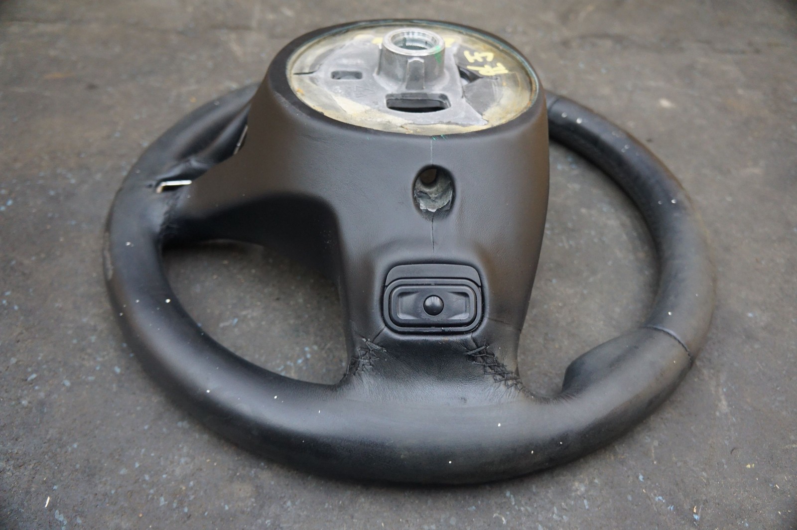 Driver Steering Wheel Assembly Black USA OEM Maserati Ghibli 2014-2016