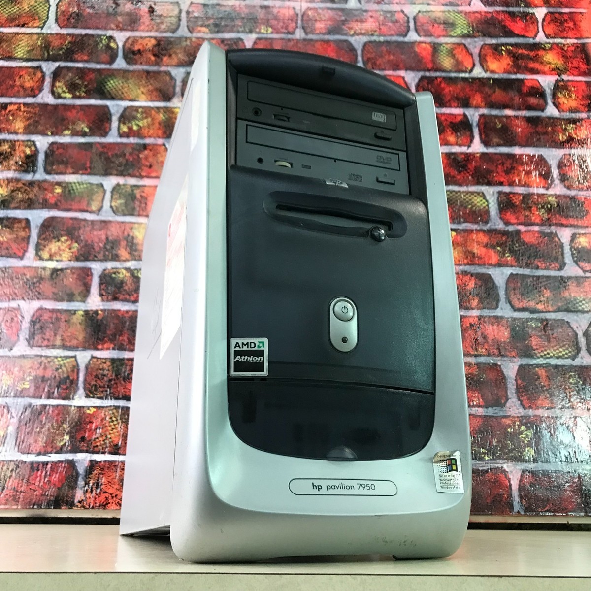 HP Pavilion 7950 PC Retro Gaming AMD Athlon 1.53GHz 512MB RAM