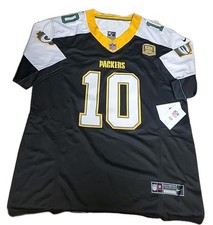 Ultimate Green Bay Packers Collector and Super Fan Gift Guide 42