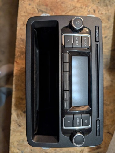 VW RCD 210 Autoradio Radio CD