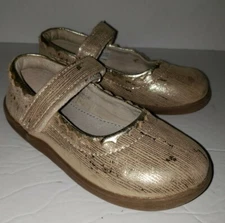 SEE KAI RUN gold Metallic Mary Jane Rubber Sole Flats. Girls 6