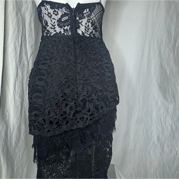 Fashion Nova Size M Prue Lace Bodycon Sheath Dress Mock Neck Sleeveless BlackNWT