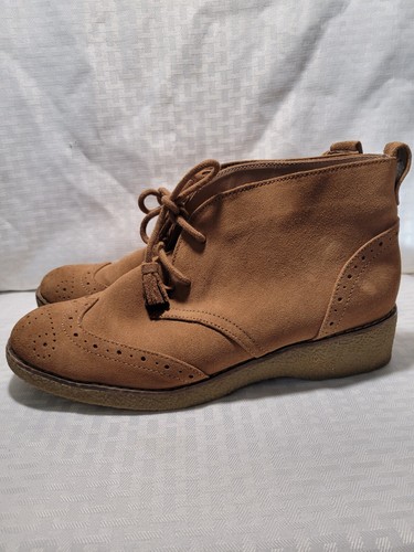 Chalet Chukka Boots Womens Wingtip Lace 