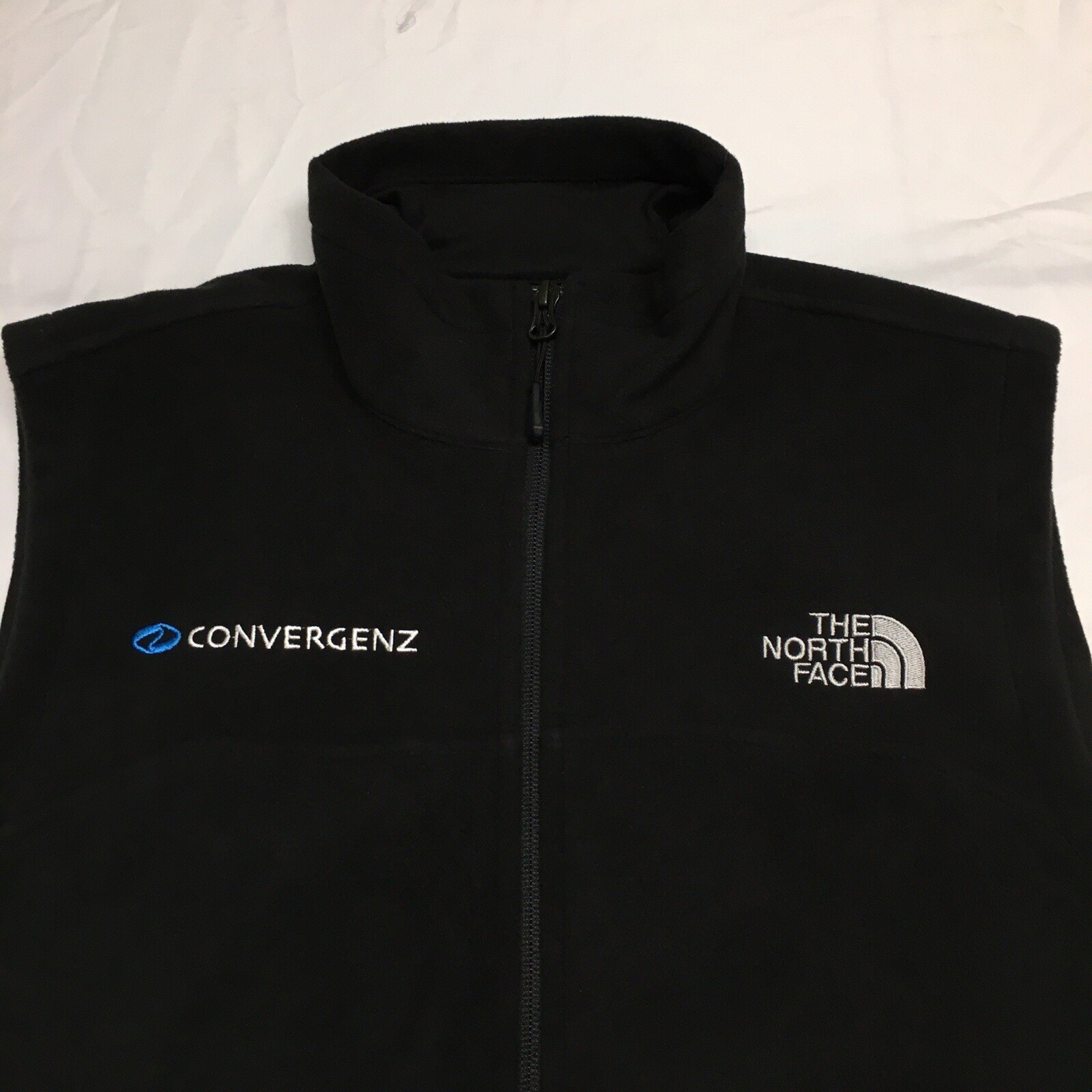 NEW The North Face Black Windwall Windproof Fleece Vest Mens Small