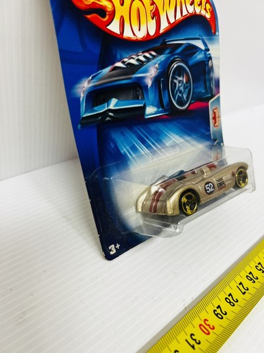 HOT WHEELS MATTEL PRIDE RIDERS MOC NEW!!!! - Foto 3 di 5