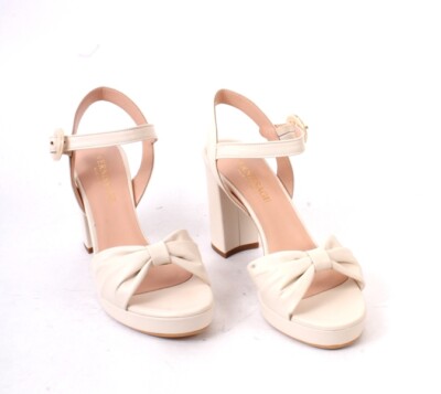 m 6個セット Vernissage 22260 White Leather Heel Slingback Platform Sandals