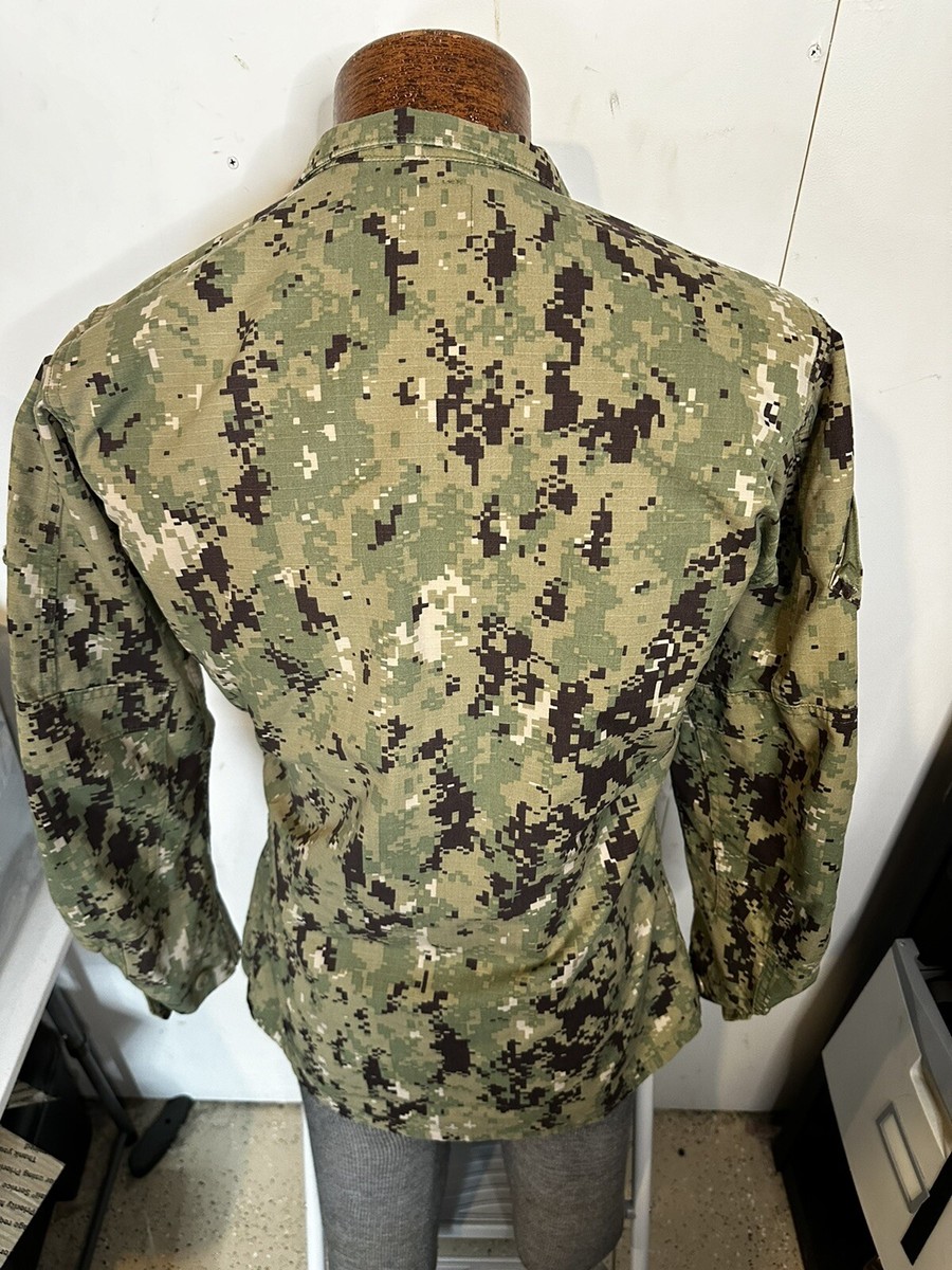 US Navy Working Uniform Blouse Top NWU Type III Small LONG | eBay