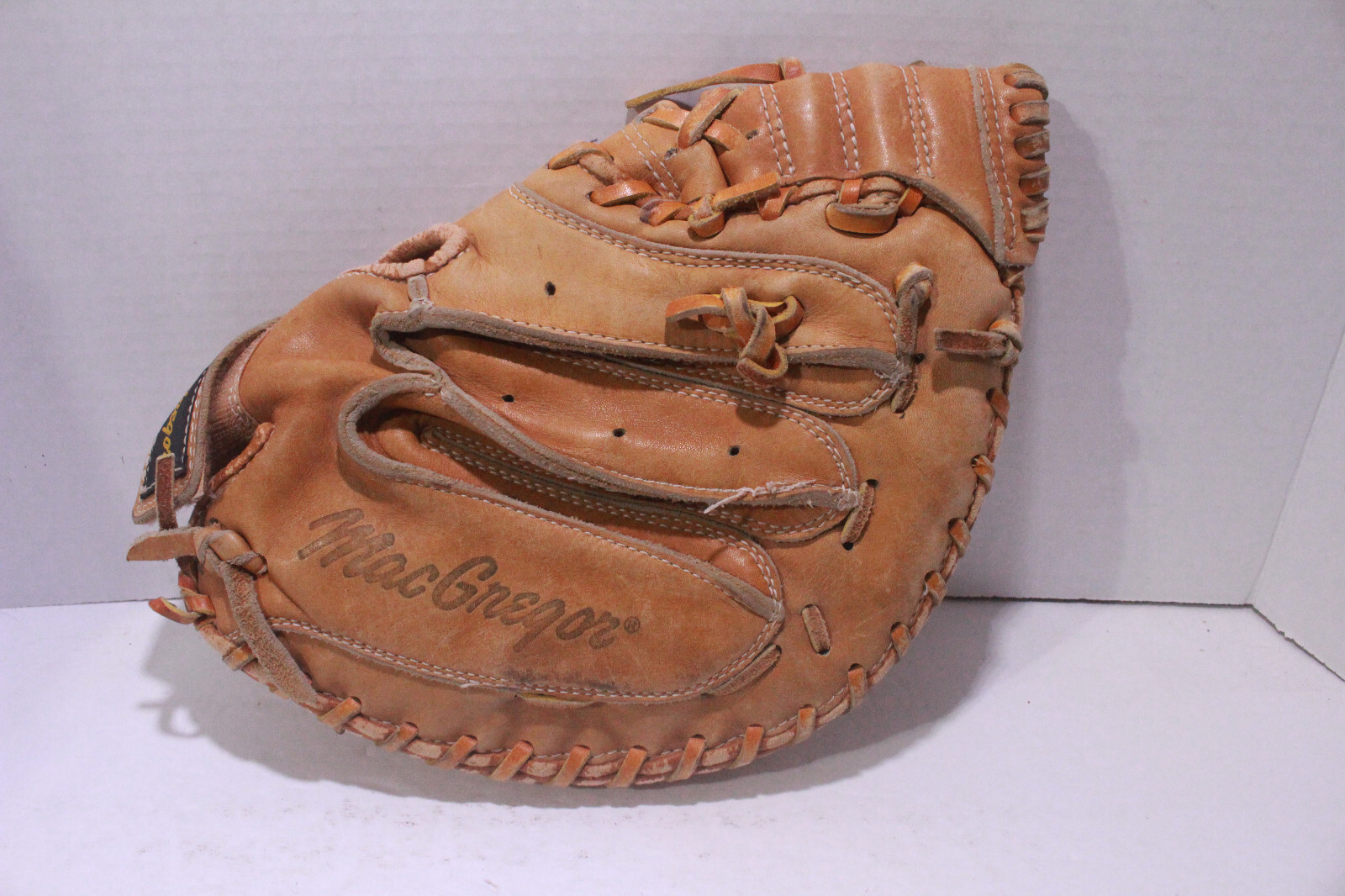 MacGregor Leather Catchers Mitt Scoop Toe Deep Pocket MAC110F RHT eBay