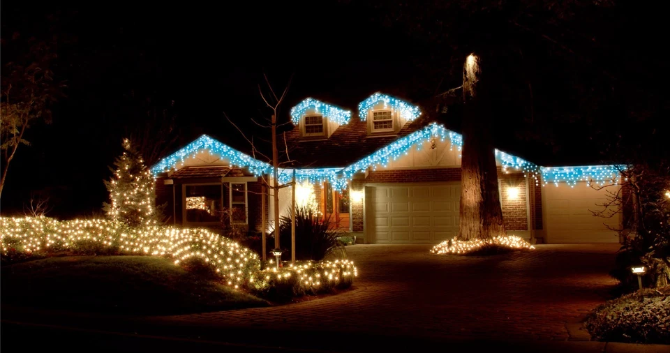 600LED&960LED SNOWING ICICLE CHRISTMAS PARTY LIGHTS 8 FUNCTIONS WITH MEMORY - image 3 of 4