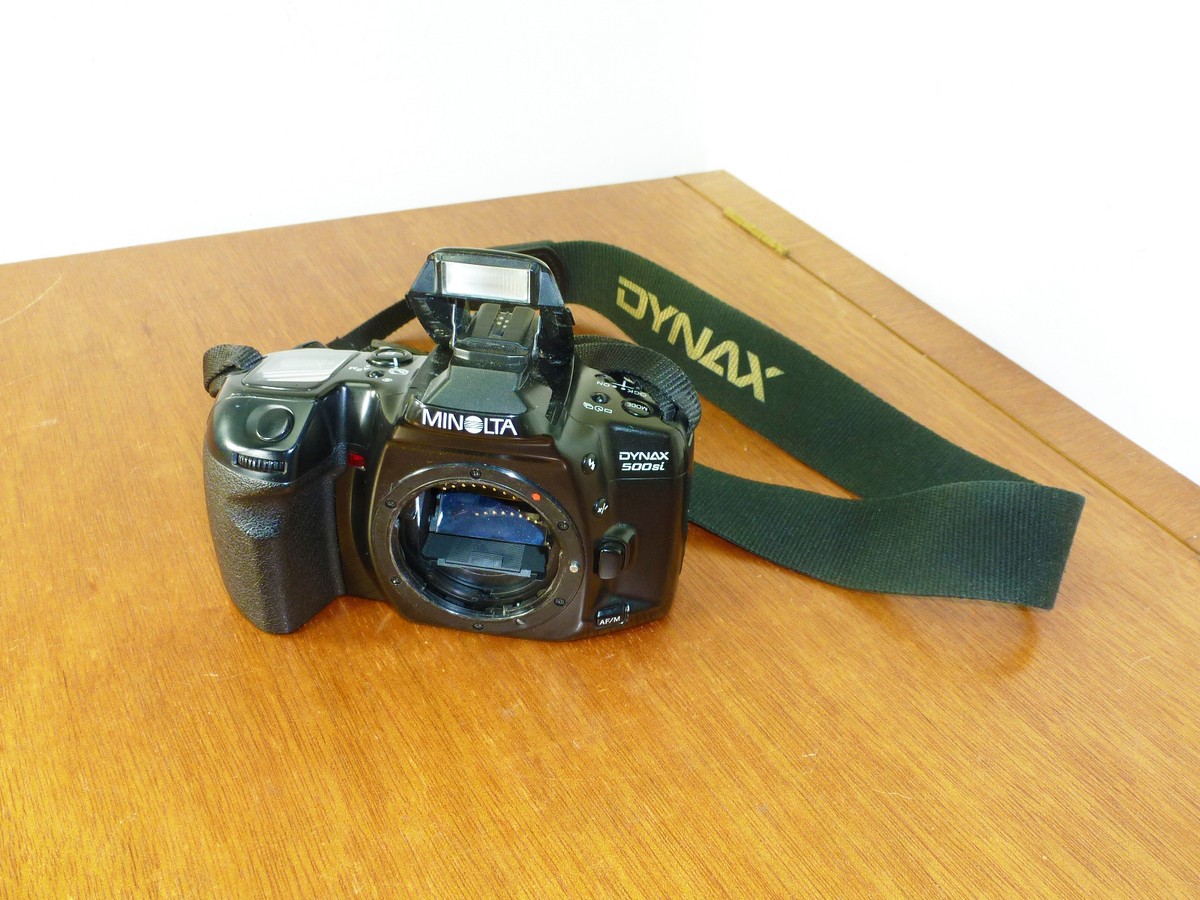 Minolta Camera Battery Charger Minolta Dynax 5000i Battery LCD1