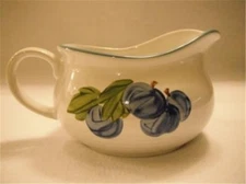 GRAVY BOAT INTERNATIONAL CHINA STONEWARE TABLEWORKS BLUEBERRIES PEACH EXCELLENT