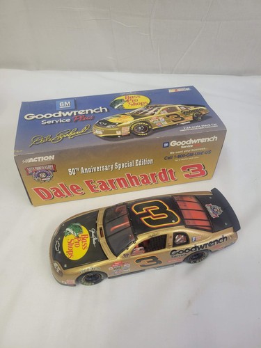 1:24 Dale Earnhardt #3 GOLD BASS PRO SHOPS 1998 VINTAGE Die Cast NASCAR